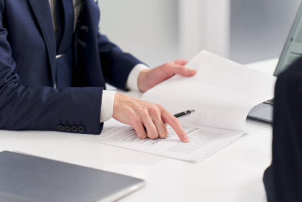 銀行系リース会社で複合機を契約する流れは？契約手順を解説！